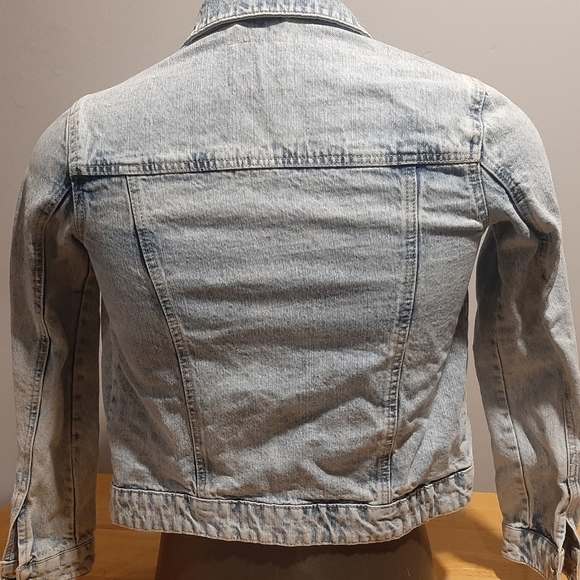 Womens denim jacket - Picture 2 of 3